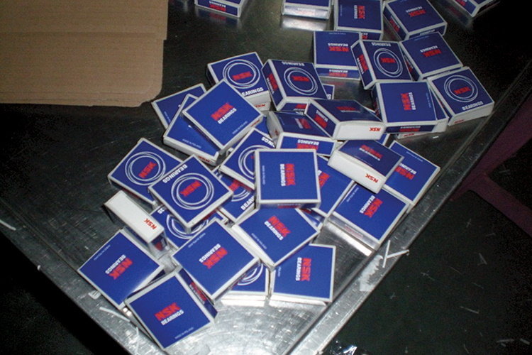 Le autorità confiscano una grossa partita di cuscinetti NSK contraffatti